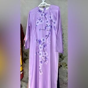 Ao dai lua satin hoa tiet hoa, New Vietnamese traditional dress truyen thong 3xl